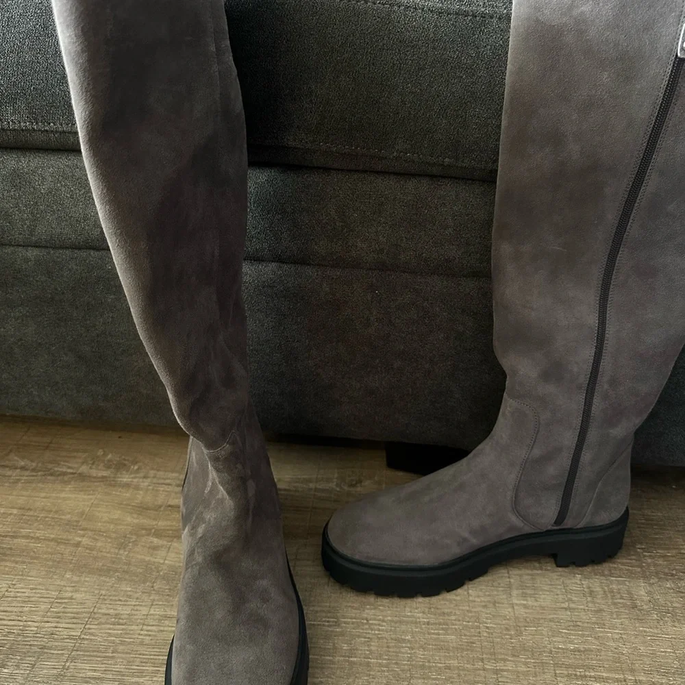 Stuart Weitzman Knee High Gray Boots - Picture 5 of 8
